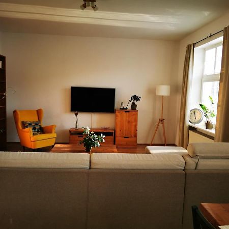 Falcon Apartment Nagyszombat Kültér fotó